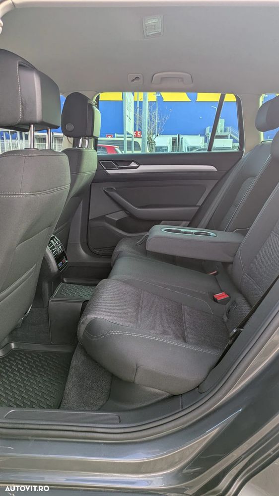 Volkswagen Passat Variant 2.0 TDI DSG Comfortline - 14