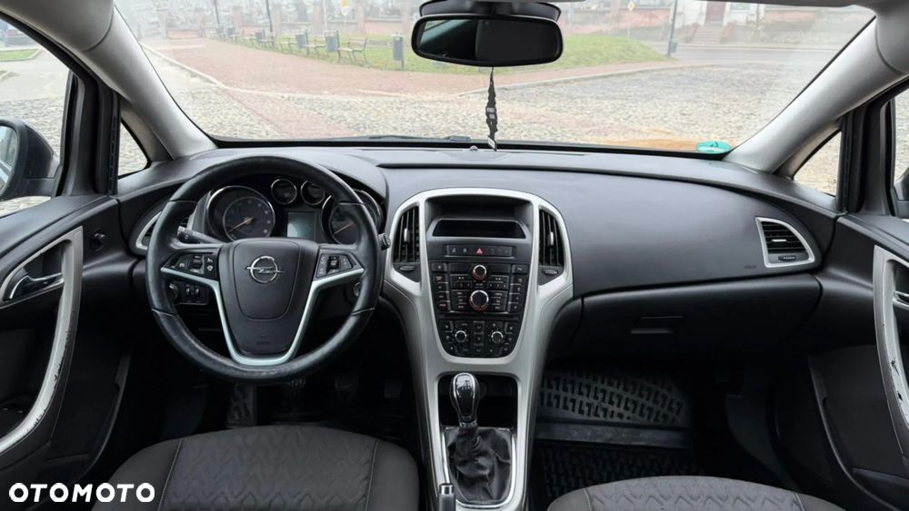 Opel Astra 1.4 Turbo - 5