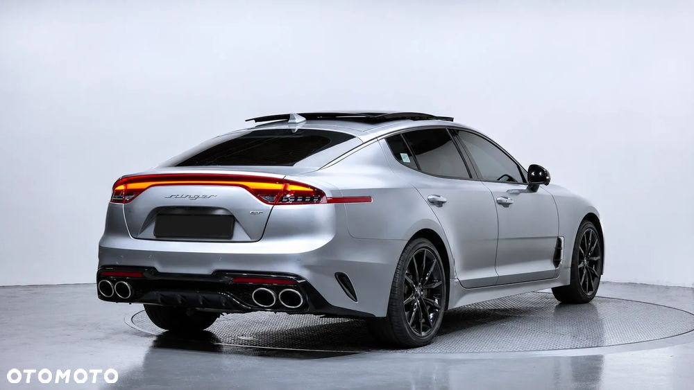 Kia Stinger 3.3 T-GDI V6 GT AWD - 3