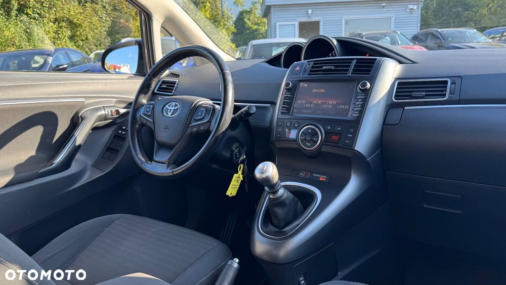 Toyota Verso 1.8 Premium EU5 7os - 34