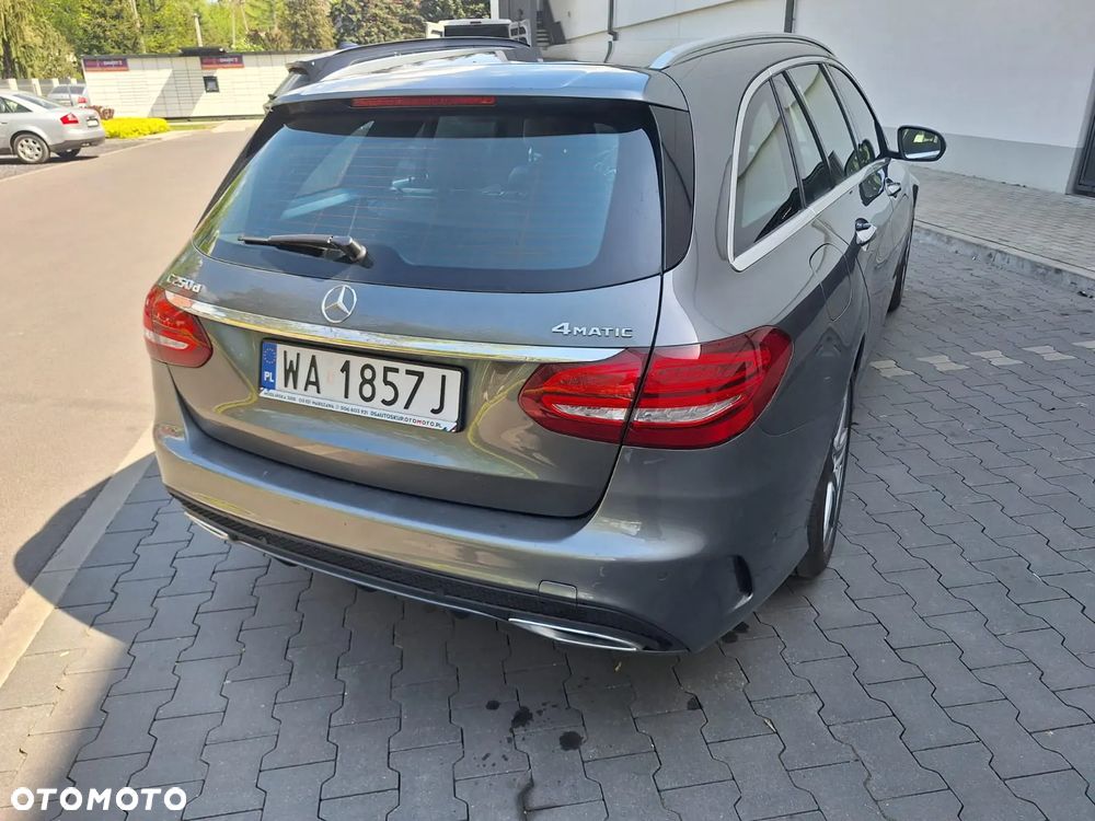 Mercedes-Benz Klasa C 250 d 4Matic T 9G-TRONIC AMG Line - 9