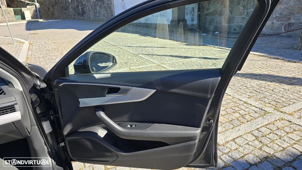 Audi A4 - 12