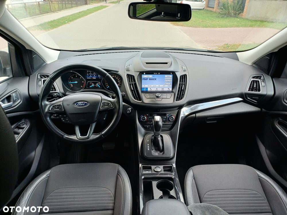 Ford Kuga 2.0 TDCi FWD Titanium - 11