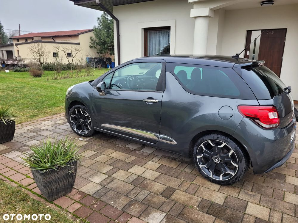 Citroën DS3 1.6 VTi SoChic - 4