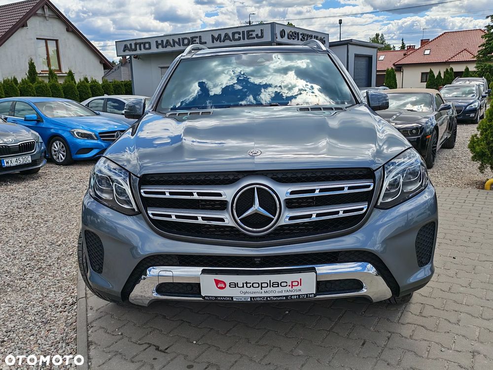 Mercedes-Benz GLS - 13