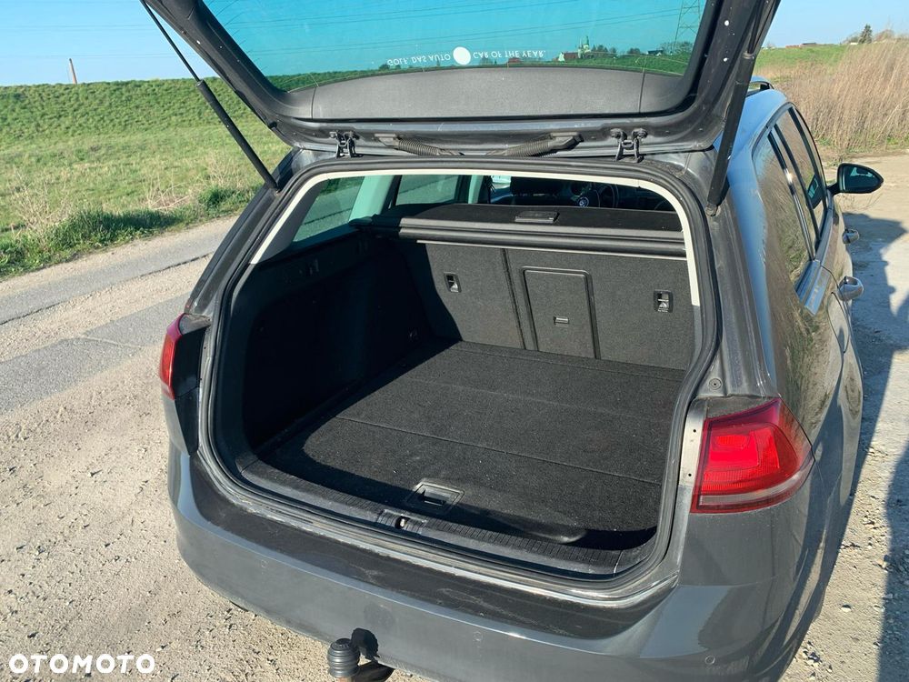 Volkswagen Golf - 4