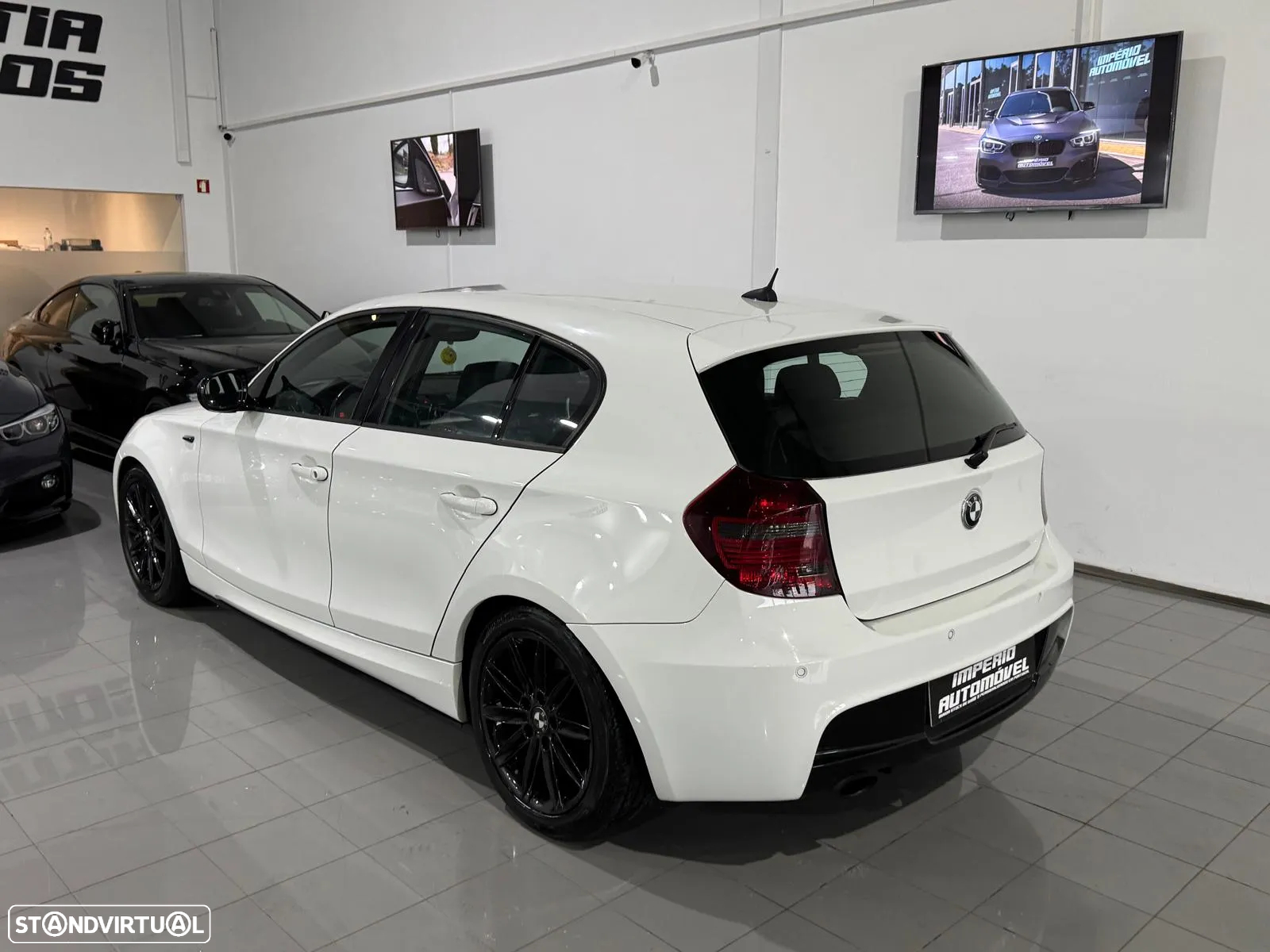 BMW 118 d - 12