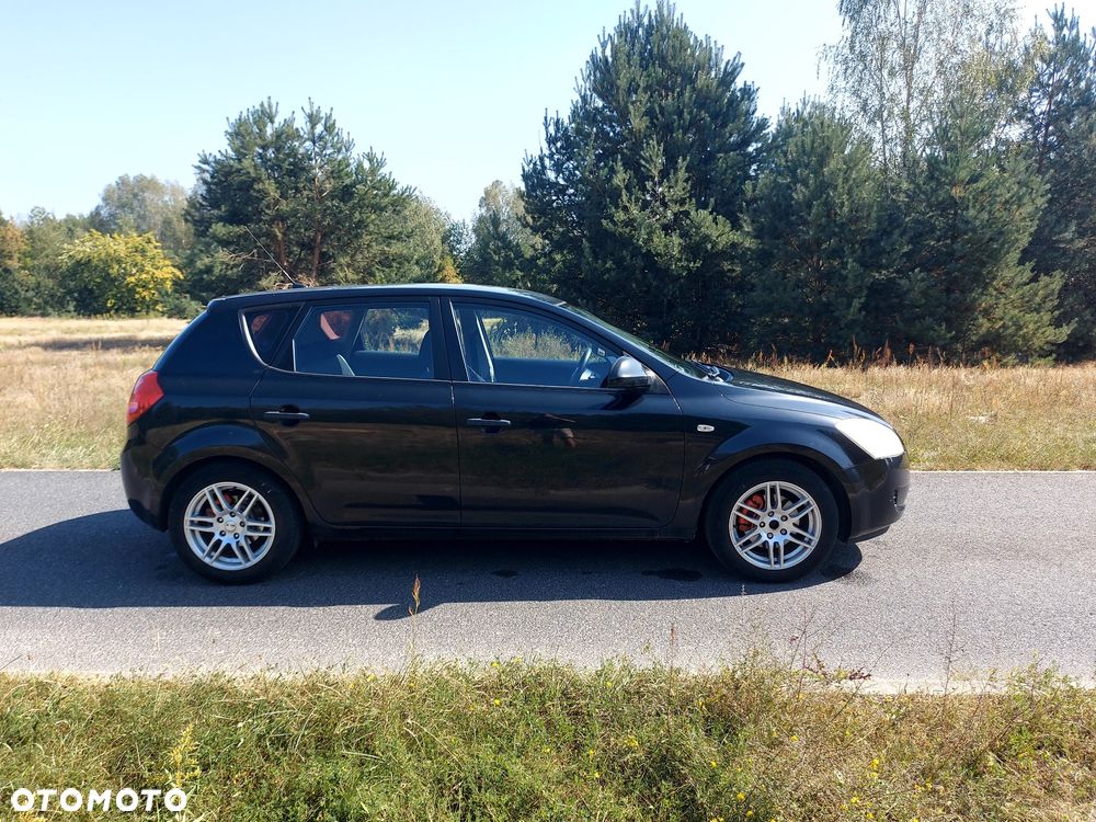 Kia Ceed 1.4 Comfort - 8