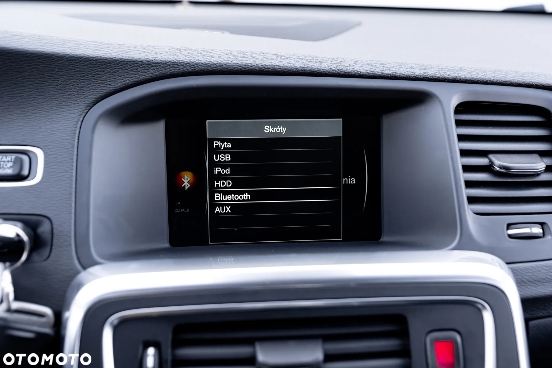 Volvo V60 D4 Drive-E R-Design Kinetic - 31