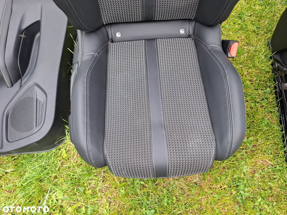 PEUGEOT 208 II GT FOTELE KAMAPY KOMPLET BOCZKI EUROPA - 2