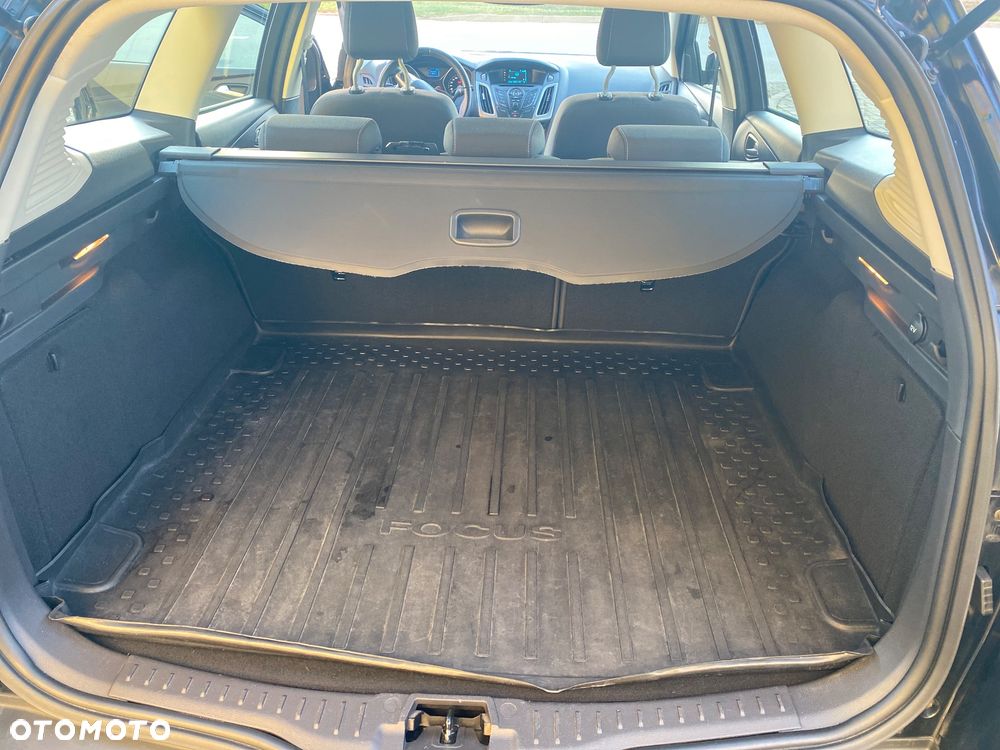 Ford Focus 1.0 EcoBoost Trend - 8