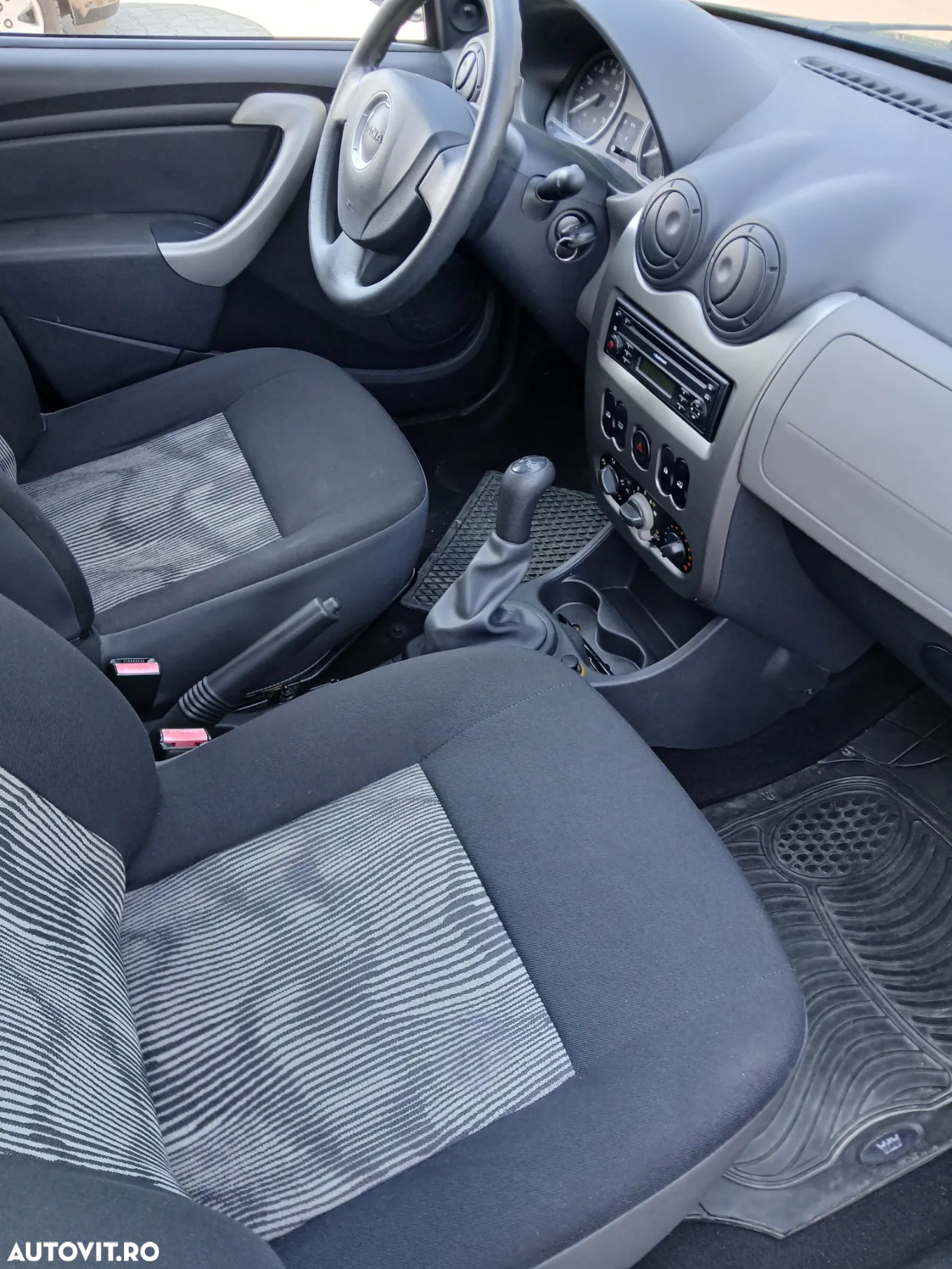 Dacia Sandero 1.2 16V 75 Ambiance - 6