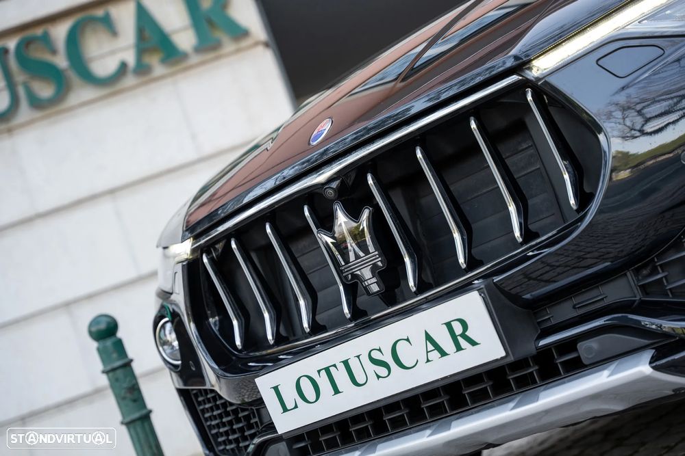 Maserati Levante 3.0 V6 S - 36