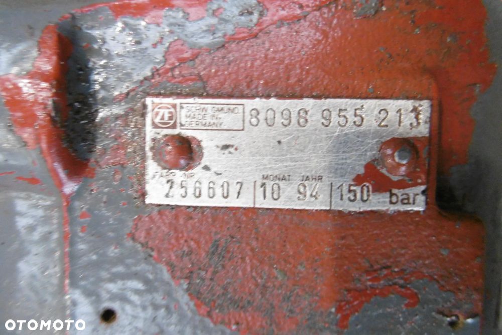 Przekładnia kierownicza Iveco Eurotrakker 6x4 4x4 - 6