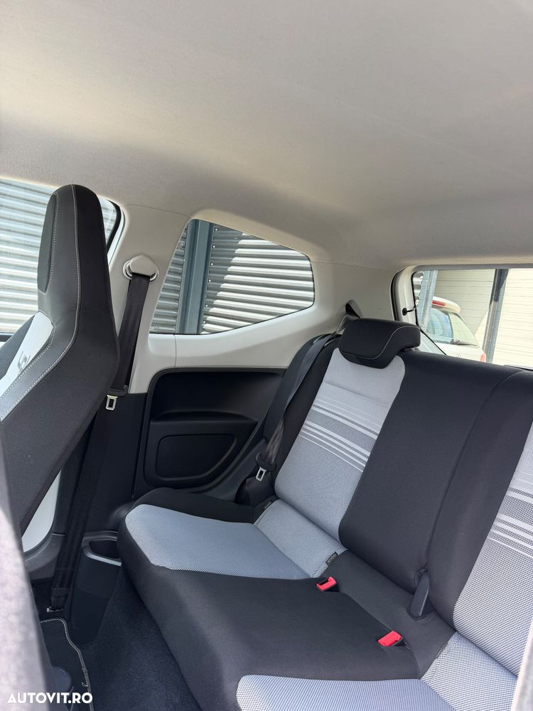 Volkswagen up! 1.0 White - 10