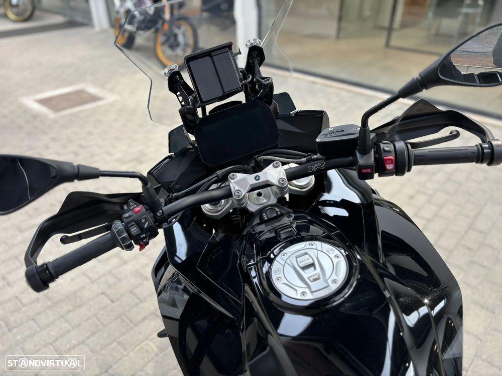 BMW S 1000 XR Triple Black Rebaixada - 6