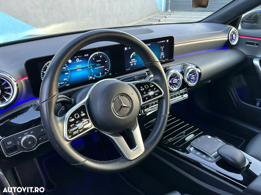 Mercedes-Benz CLA 200 - 32