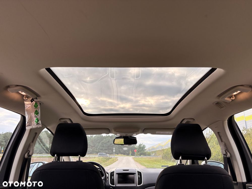 Ford S-Max 2.0 TDCi Titanium PowerShift - 23