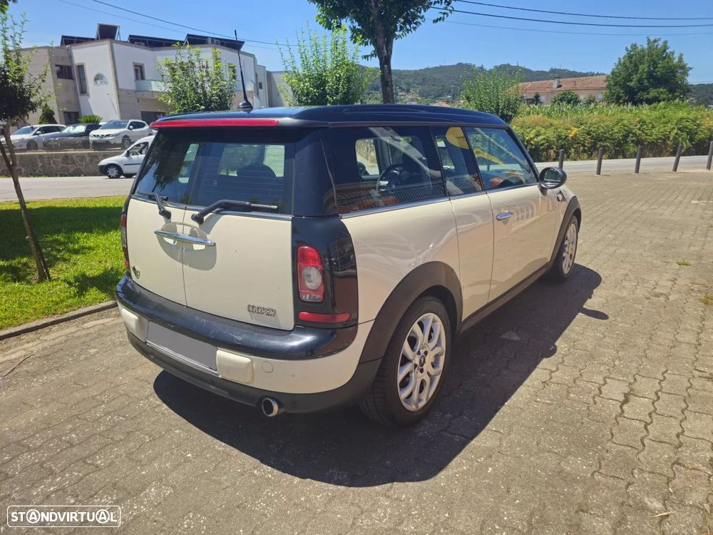 MINI Clubman Cooper D - 4