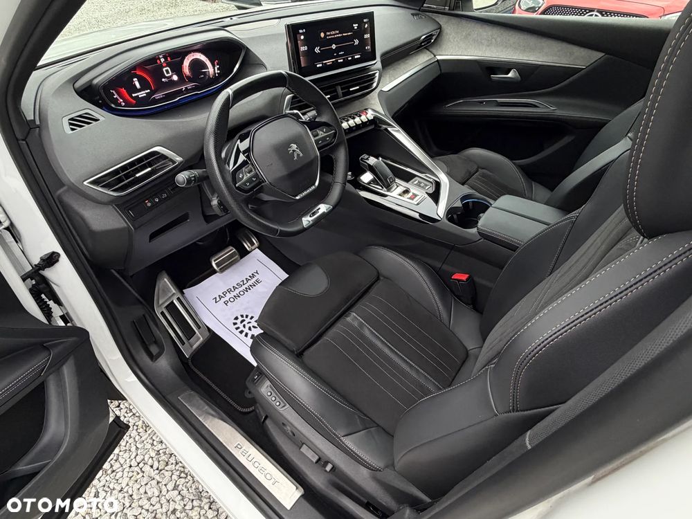 Peugeot 5008 PureTech 180 EAT8 Stop & Start GT - 24