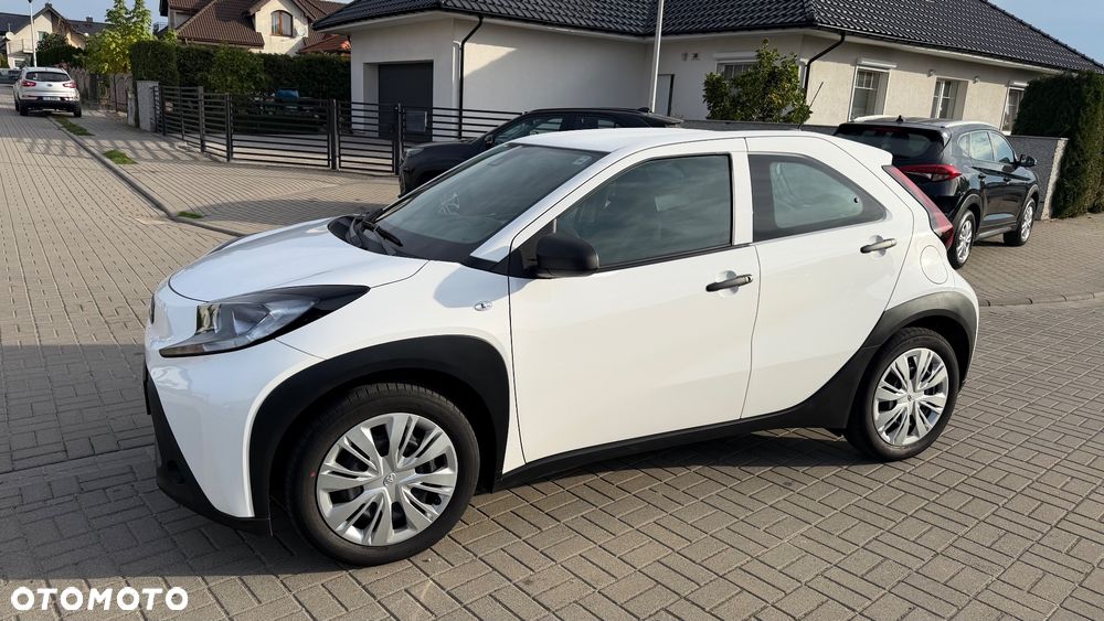 Toyota Aygo X Business Edition - 16
