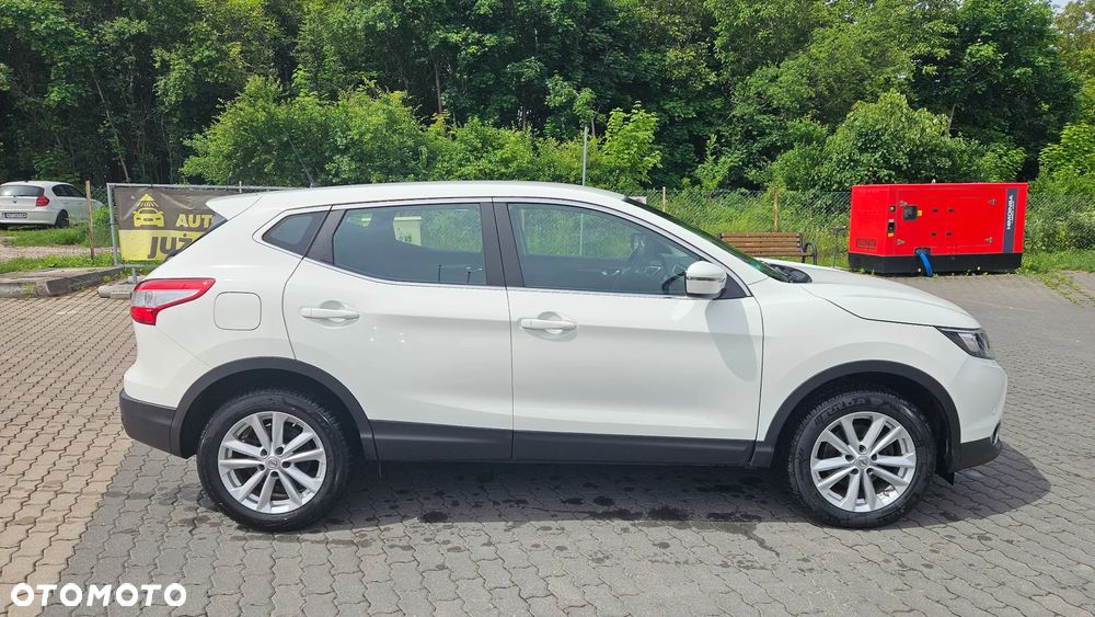 Nissan Qashqai 1.2 DIG-T N-Connecta EU6 - 8