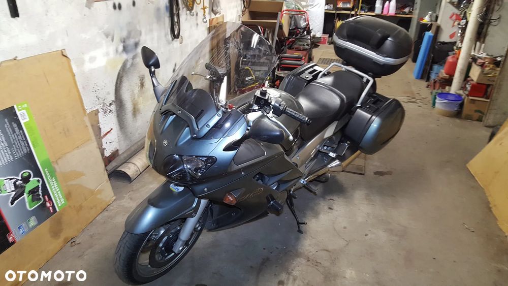 Yamaha FJR - 3
