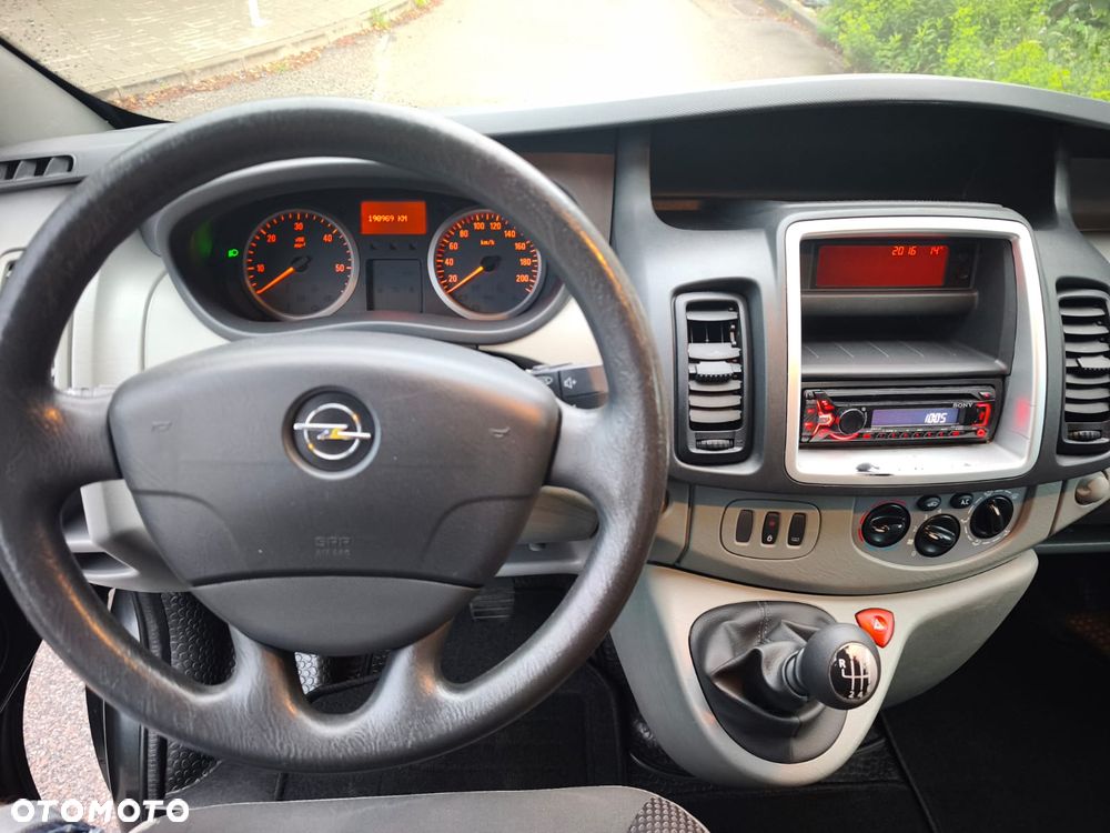 Opel Vivaro L2H1 2.9t Edition - 11
