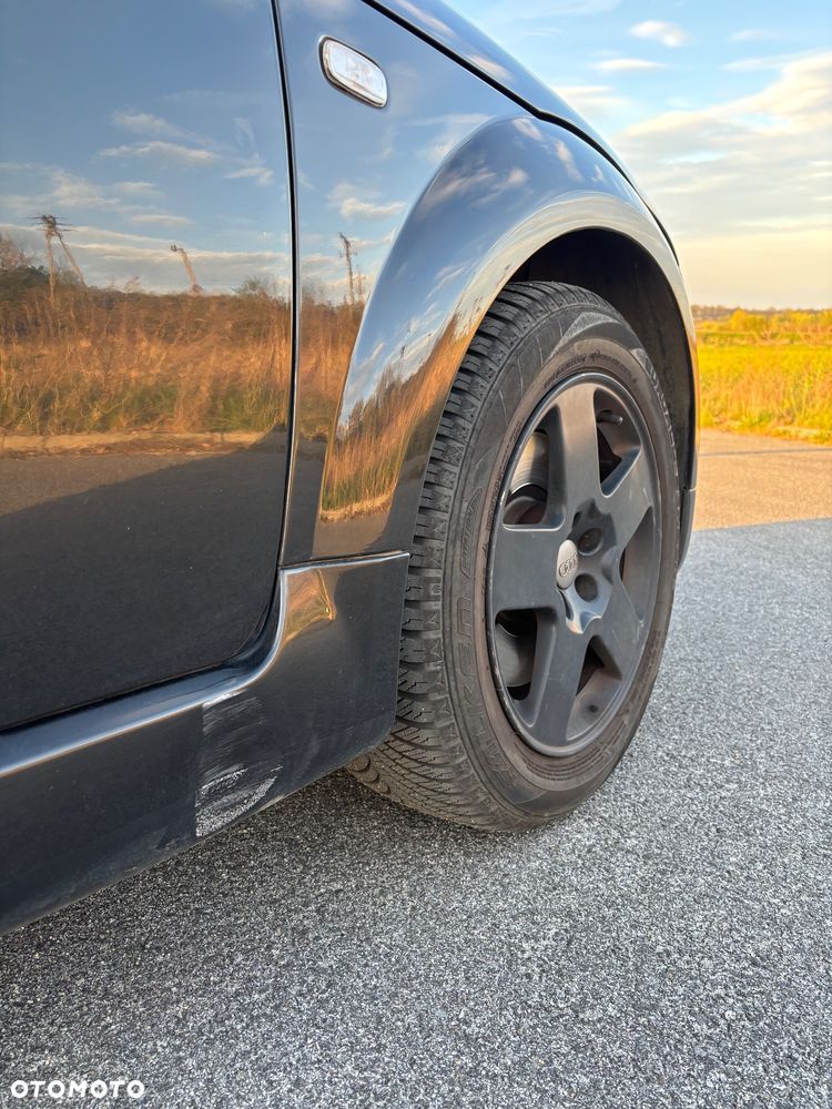 Audi TT Coupé 1.8T Quattro - 10