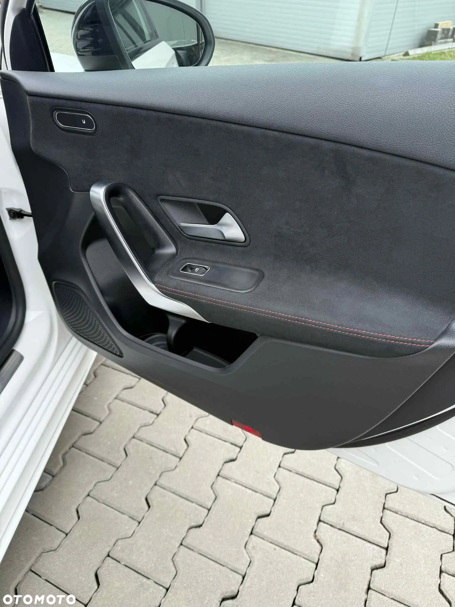 Mercedes-Benz Klasa A 180 AMG Line 7G-DCT - 8