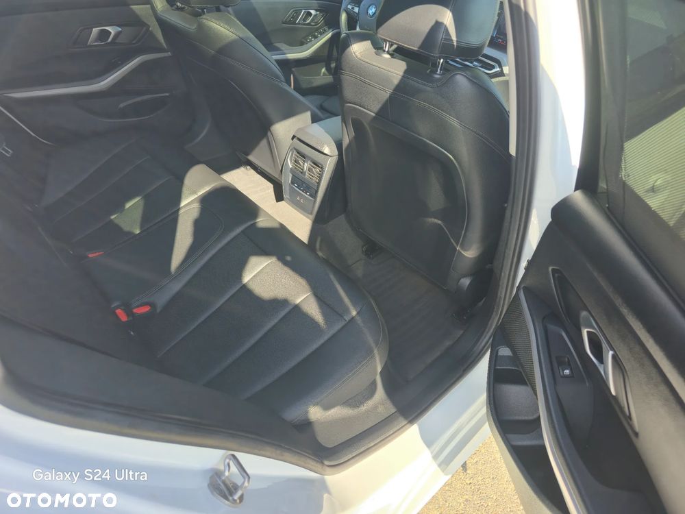 BMW Seria 3 - 28