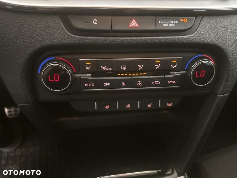 Kia ProCeed 1.5 T-GDI GT Line - 16