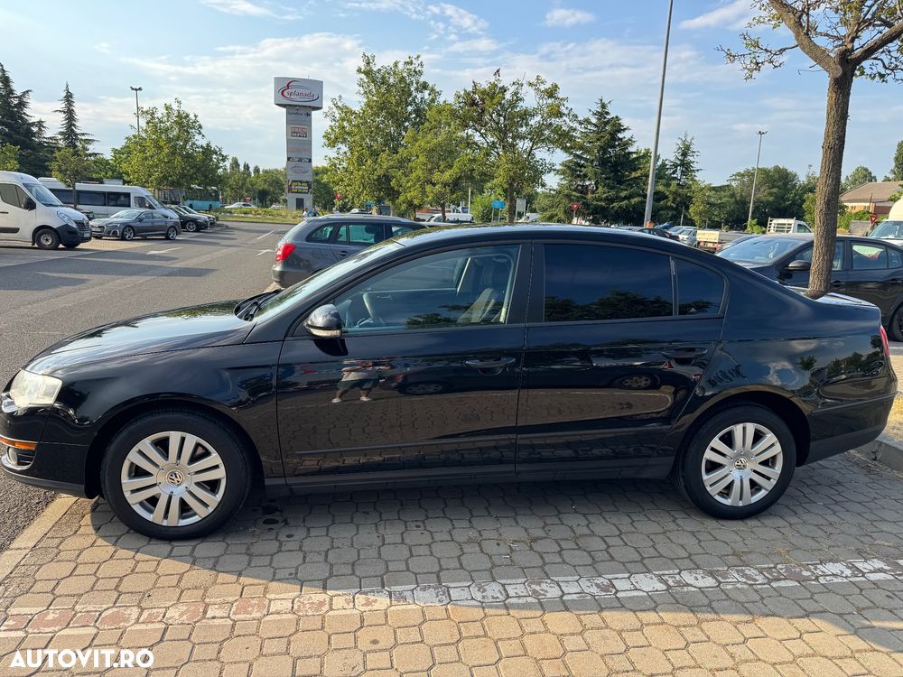 Volkswagen Passat 2.0TDI Comfortline DPF - 7