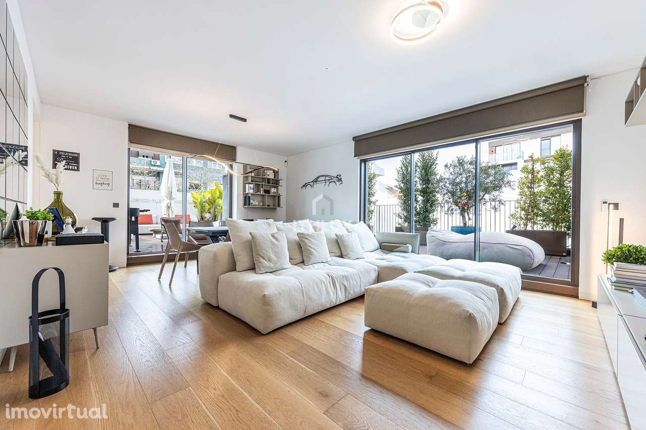 Fábrica 1921 - T2 de luxo com terraço - Grande imagem: 2/39