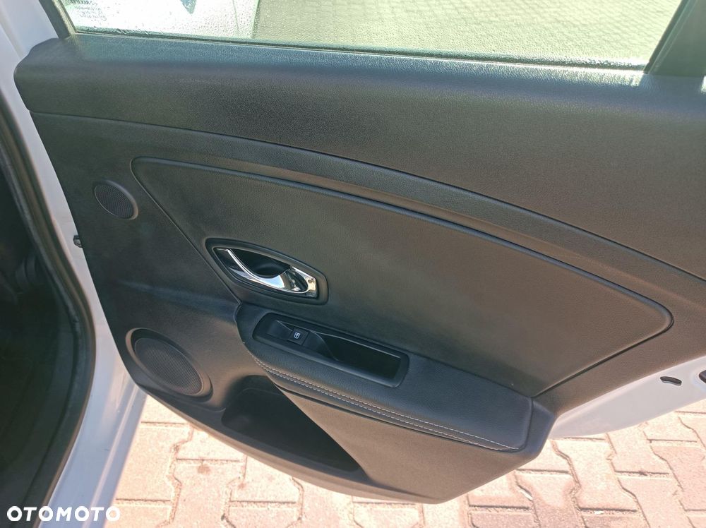 Renault Megane 1.2 16V TCE Energy Bose Edition - 10