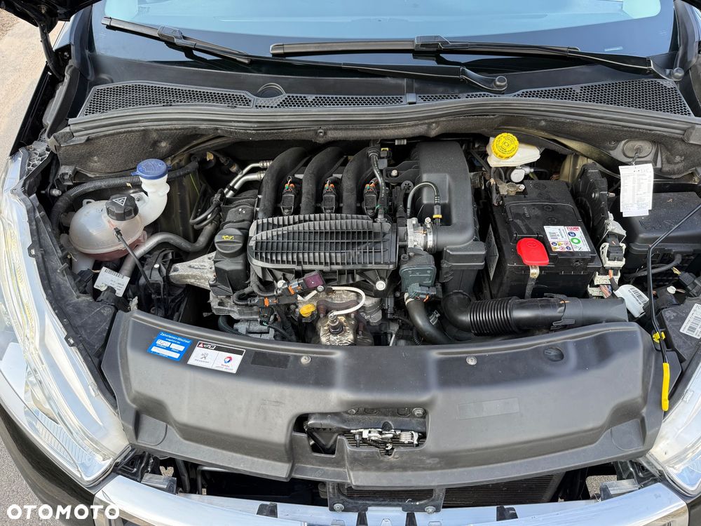 Peugeot 208 1.2 PureTech Style - 18
