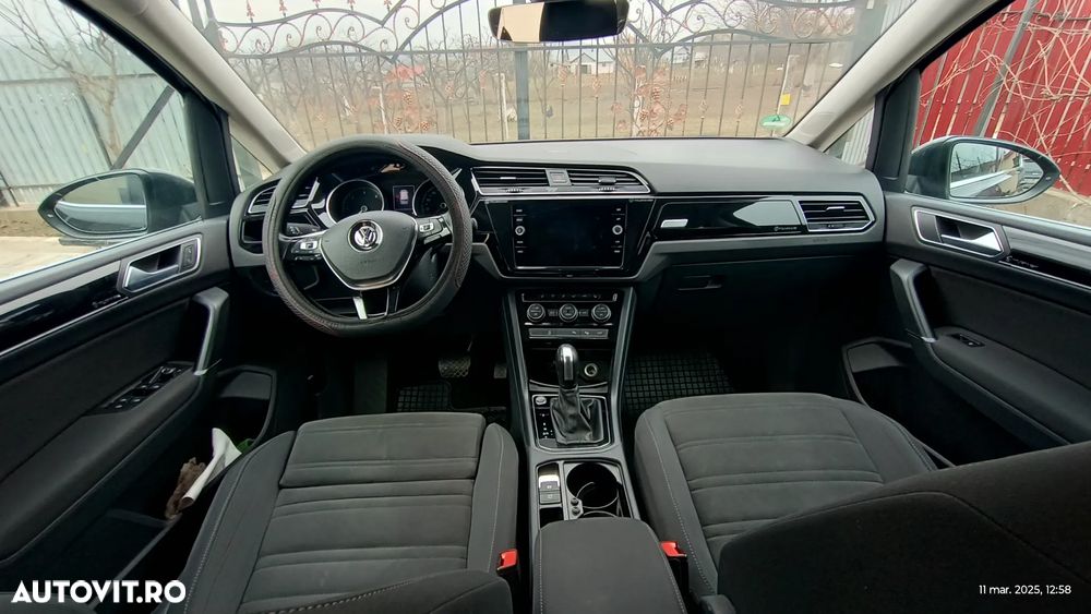 Volkswagen Touran 2.0 TDI EVO DSG Highline - 1
