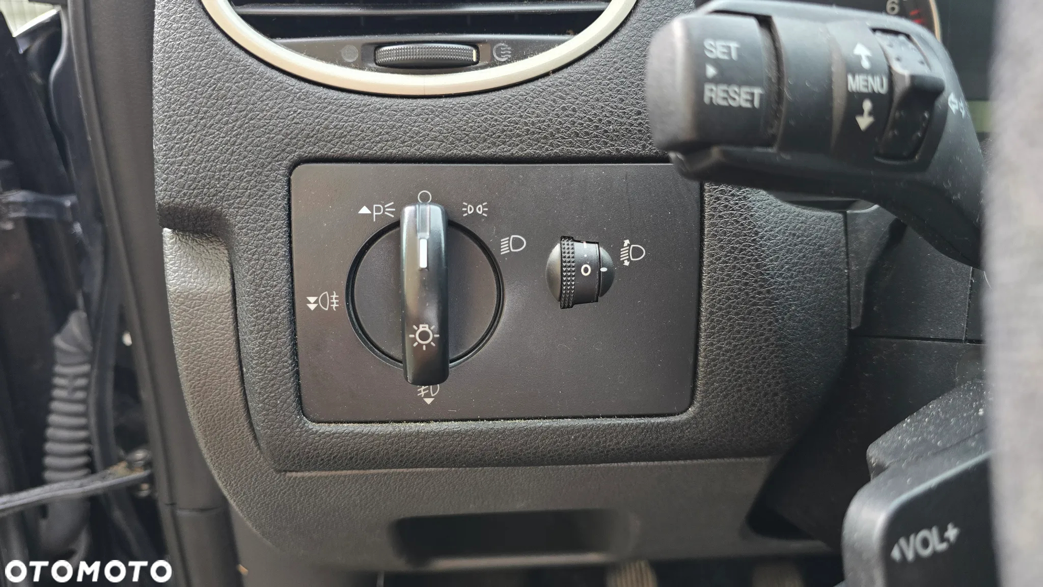 Ford Focus 1.6 Comfort - 21