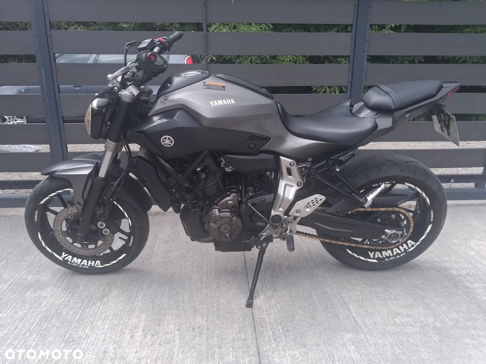 Yamaha MT - 2