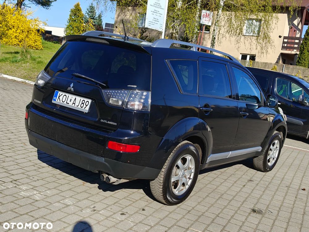 Mitsubishi Outlander 2.0 DI-D 4WD Intense - 10