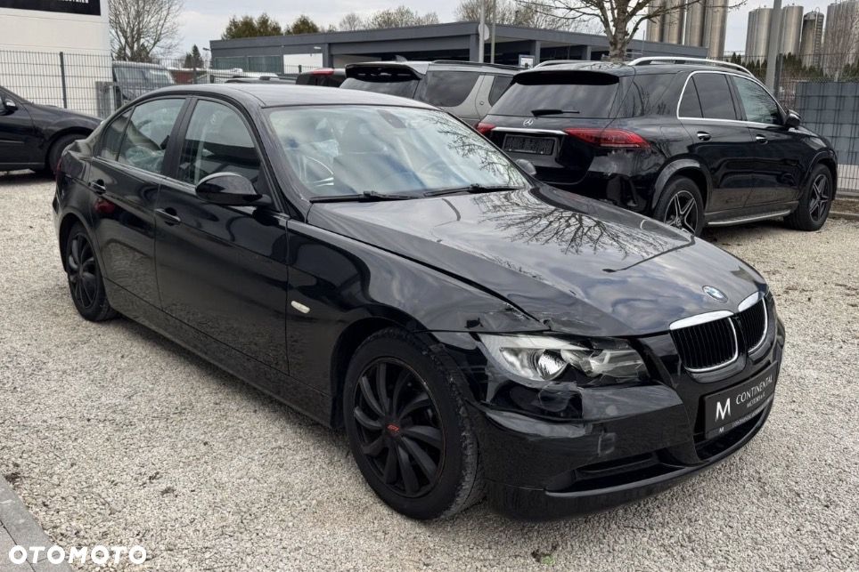 BMW Seria 3 318i Edition Exclusive - 2