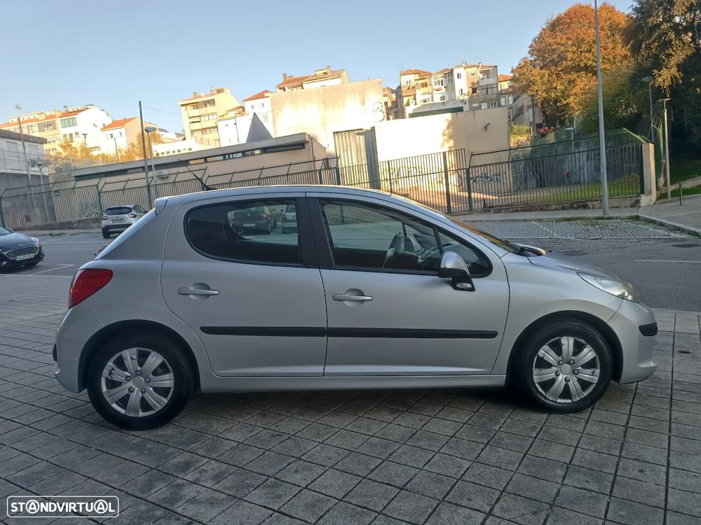 Peugeot 207 1.4 HDi Active - 6