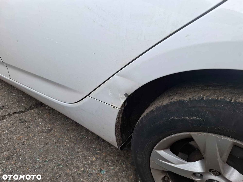 Hyundai i40 Kombi blue 1.7 CRDi Family - 9