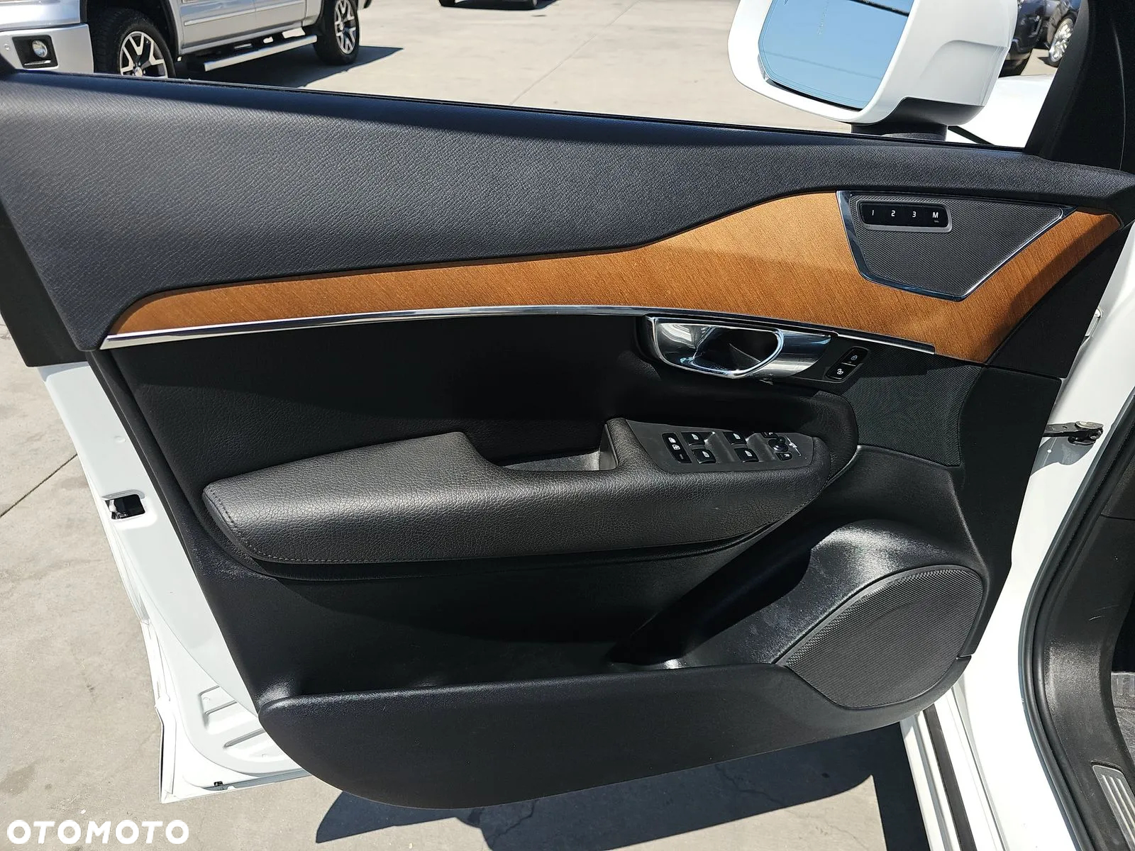 Volvo XC 90 T5 AWD Geartronic Momentum - 8