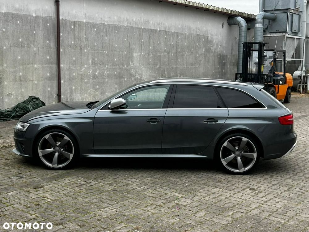 Audi RS4 Avant