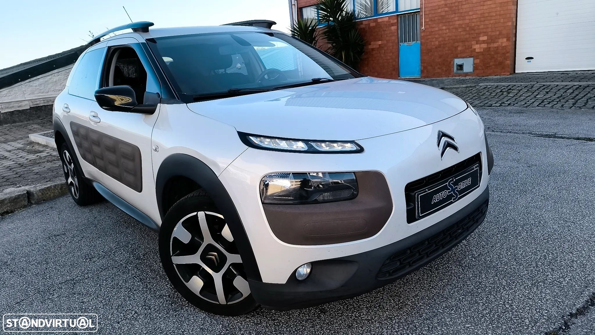 Citroën C4 Cactus 1.6 e-HDi Shine ETG6 92g - 1