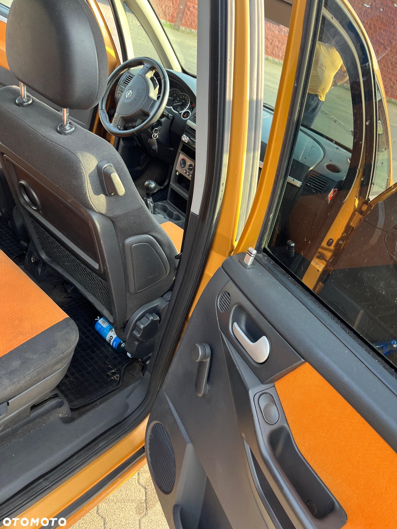 Opel Meriva 1.7 CDTI (Essentia) - 16