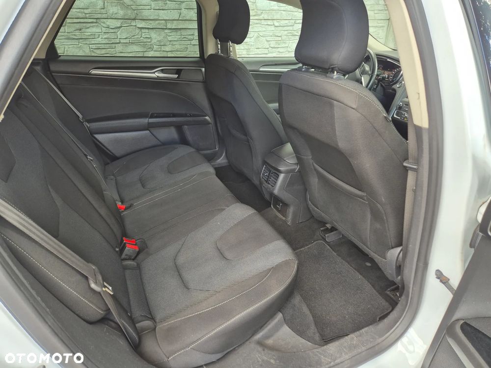 Ford Mondeo 2.0 TDCi STart-Stopp Titanium - 19