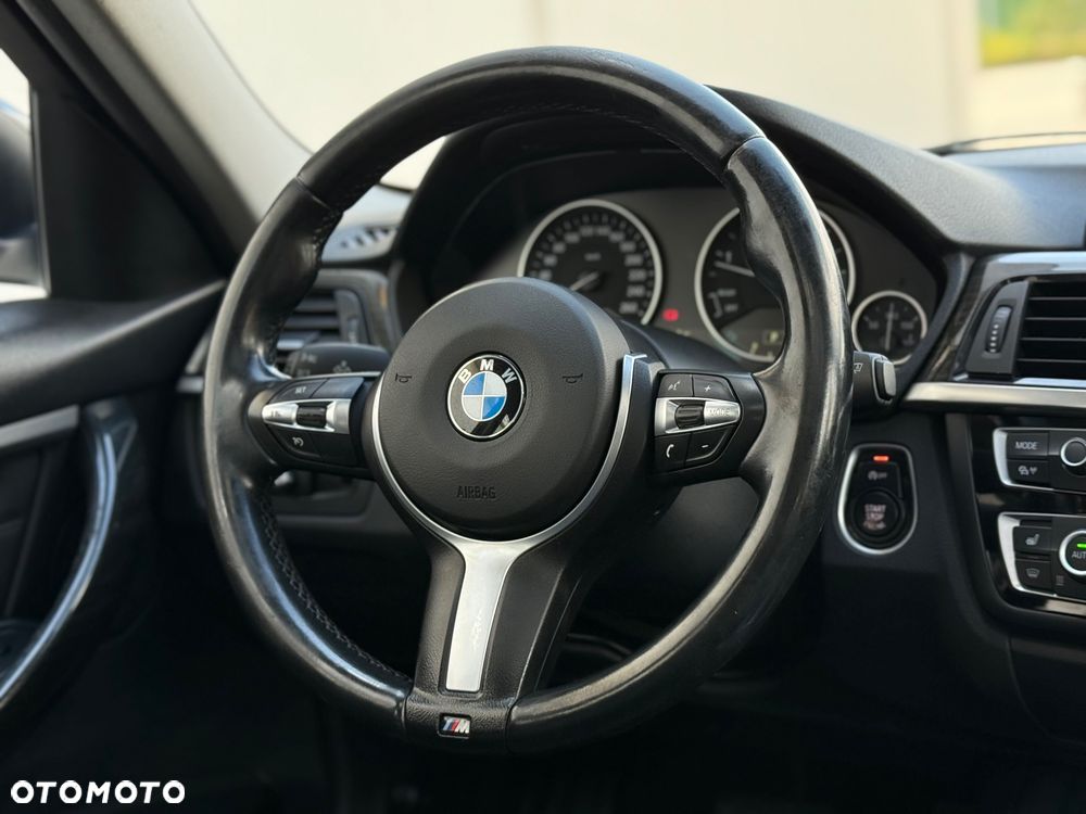 BMW Seria 3 - 24