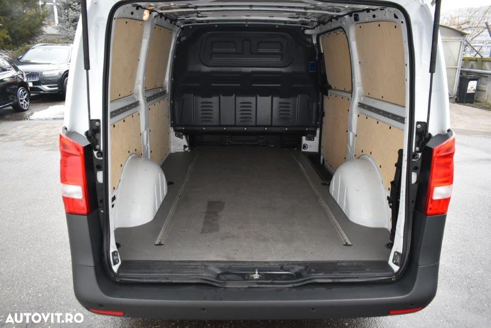 Mercedes-Benz vito - 11